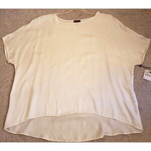 Vince Camuto Ivory Relaxed Fit Rayon Blend Dolman Sleeve Top Size 1X NWT